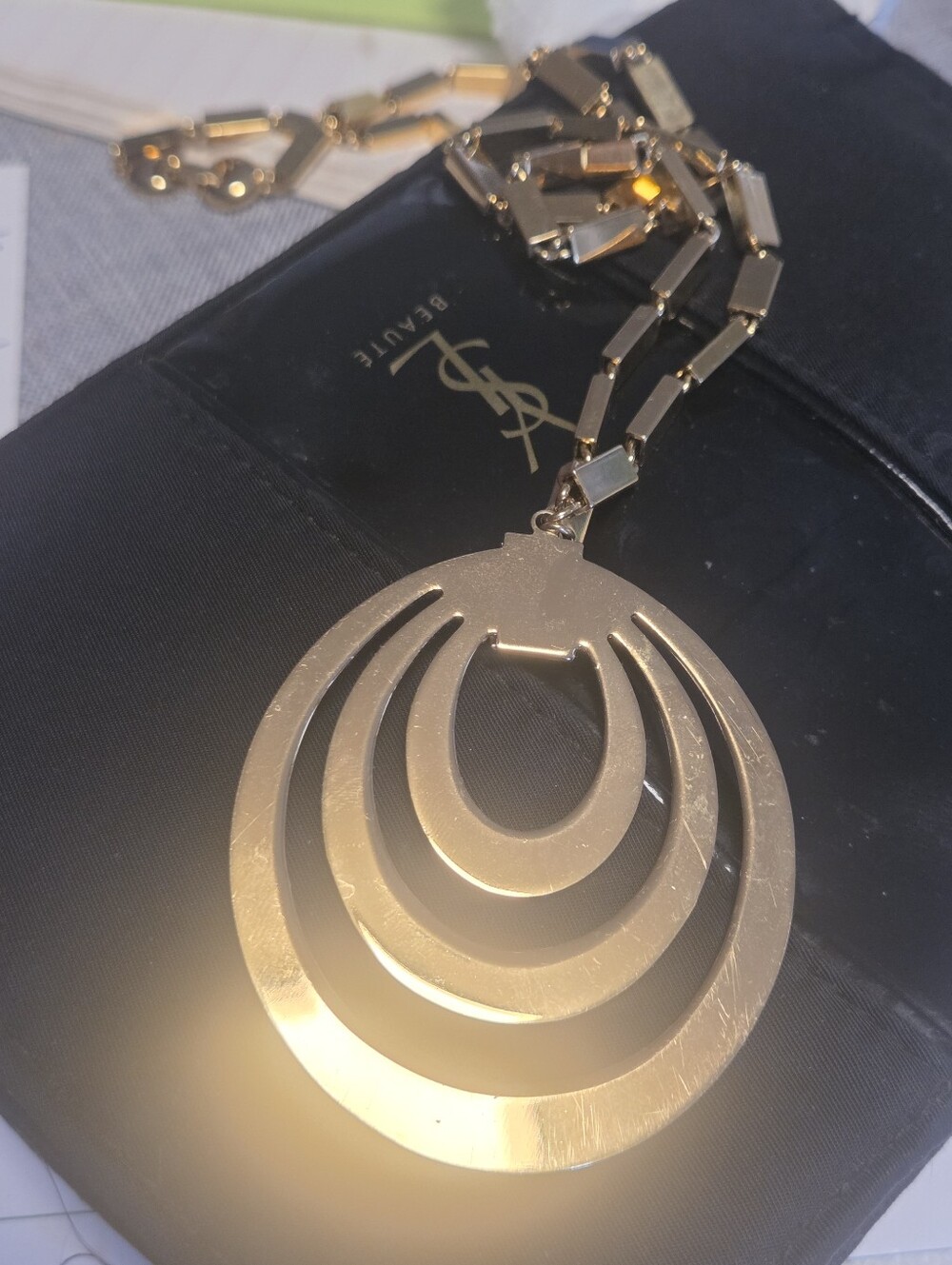 1960s MONET Gold-Tone Layered Circle Pendant Necklace - Women Jewelry